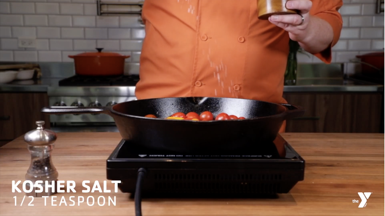 20-MINUTE WEEKNIGHT PASTA CAPRESE