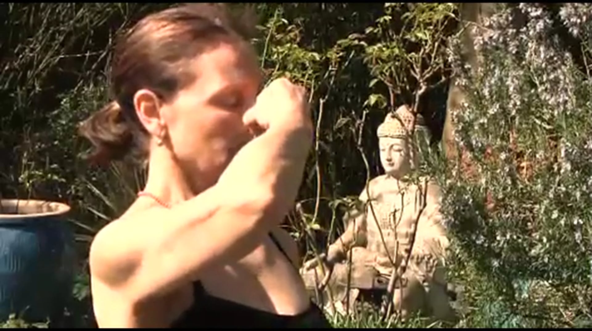 HOW TO BREATH YOGA CLASS STYLE