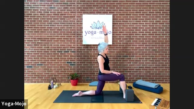 Yoga-Mojo - Senior:Gentle - Gayatri