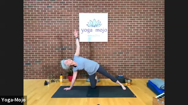 Yoga-Mojo - Gentle Yoga - Embracing Fall