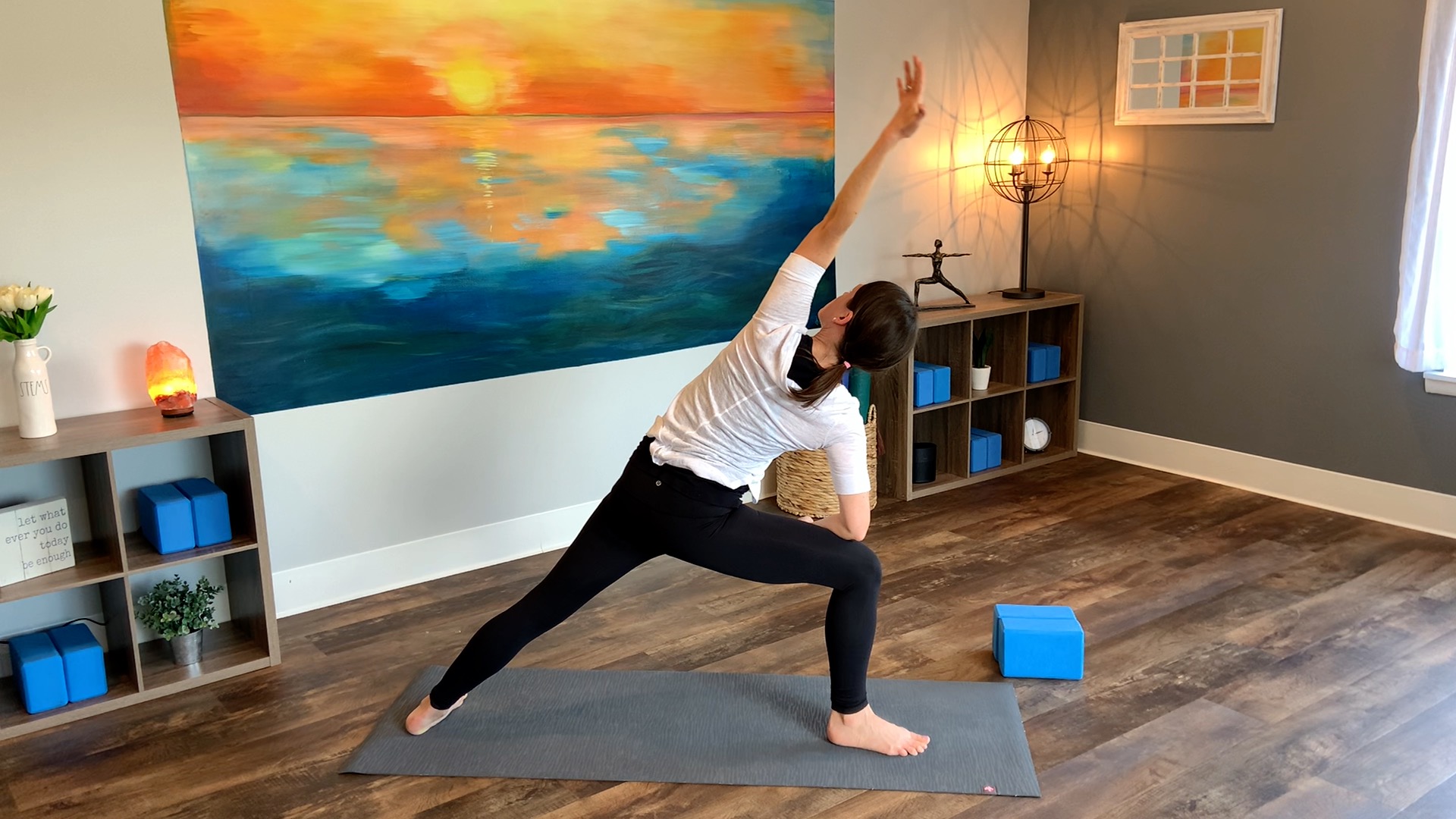 Expand Stretch and Flow with Rachael 