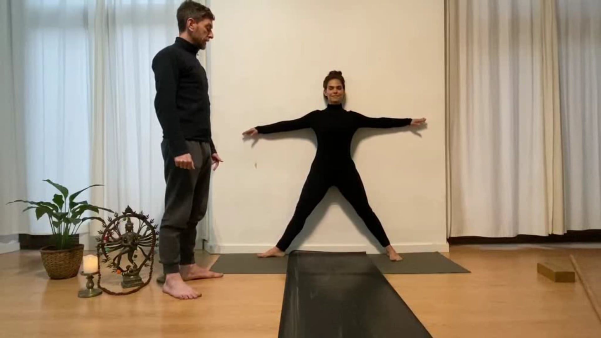 Clínica de asanas - Trikonasana