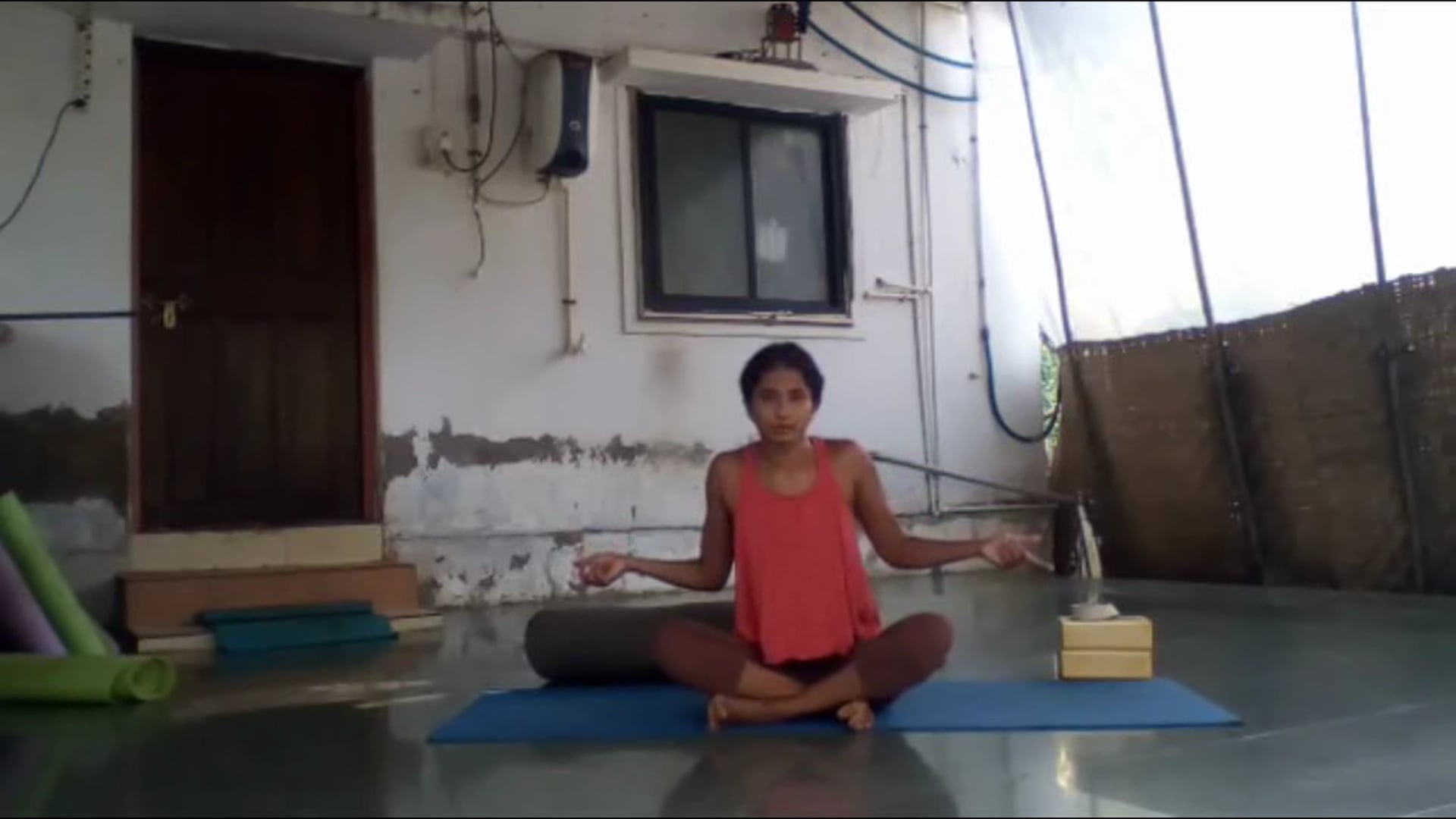 Asanas that help to free the lower back 