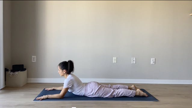 30 Minutos Yin Yoga Para el Día del Amor