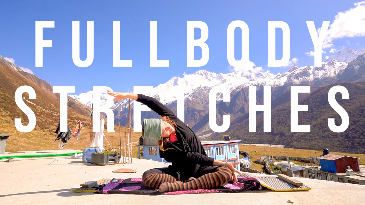 FULL BODY YOGA STRETCH - 20 min Stretch for Energy, Strength, & Flexibility