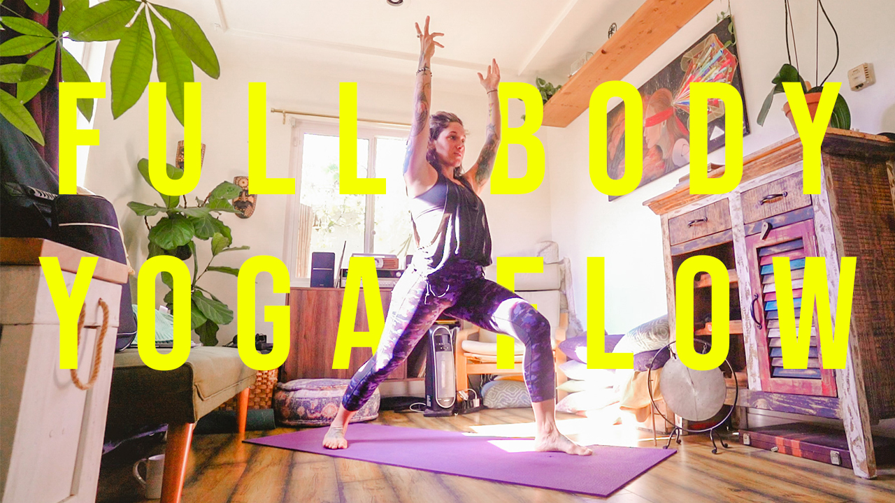 Full Body Yoga - 20 min Total Body Yoga Flow for Gratitude & Acceptance