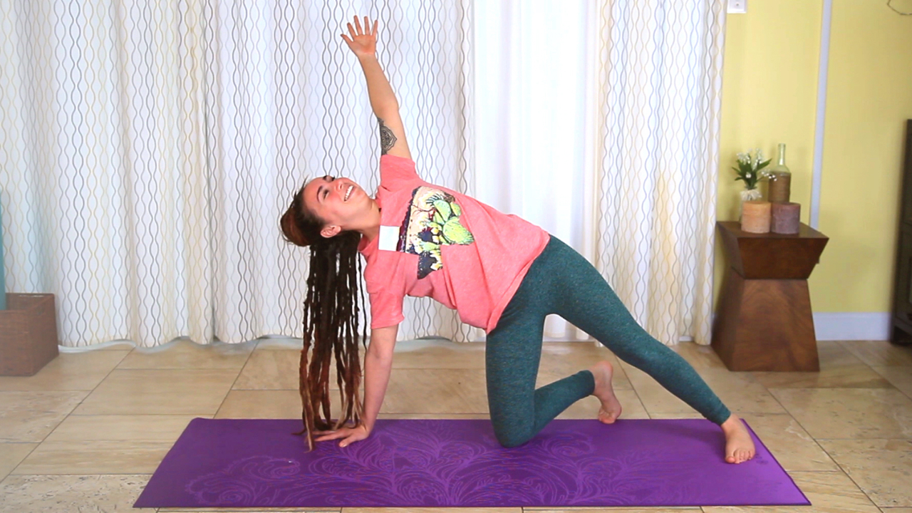 Morning Yoga - 10 Minute Full Body Stretch for Beginners
