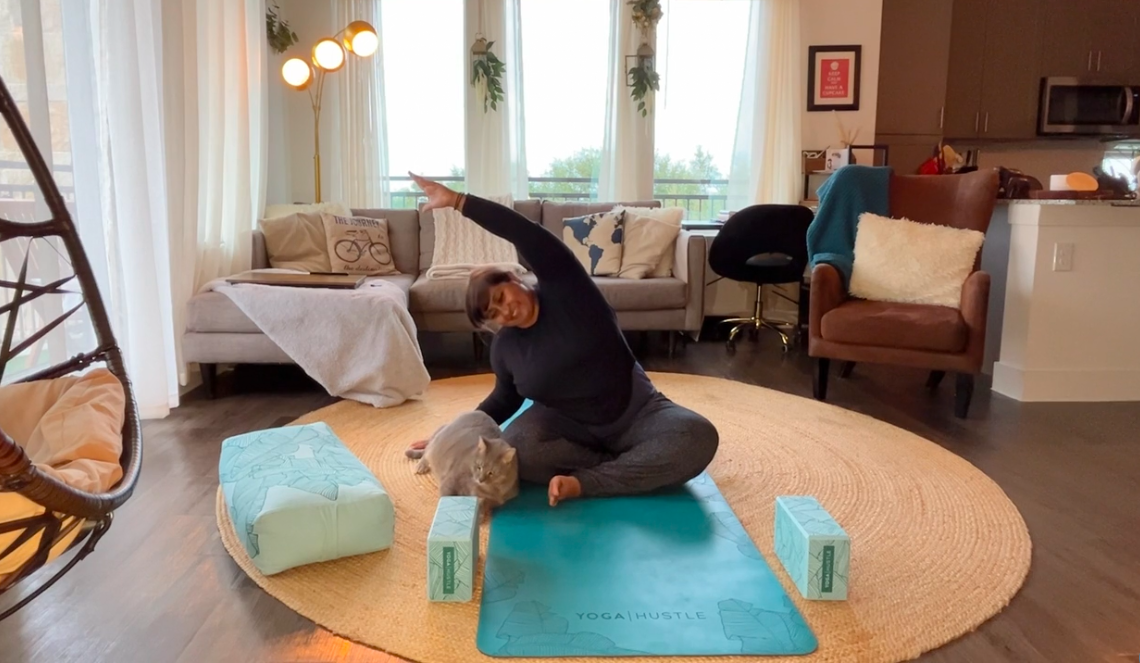 5 Min Calming Seated Flow