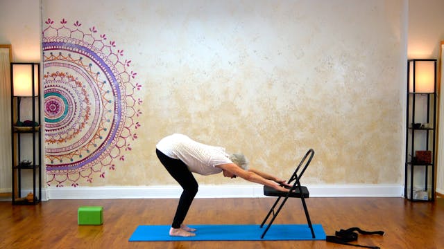 Gentle Standing Flow - 23 minutes