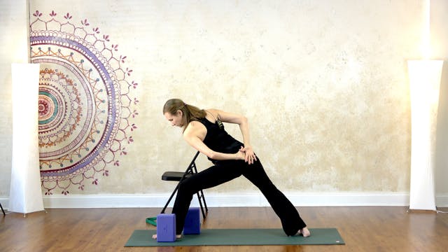 Gentle Basic Flow, Warm-up with Becca...