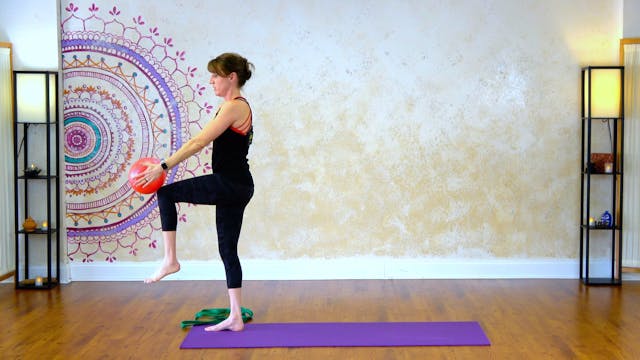 Fitness Ball Flow - 21 Minutes