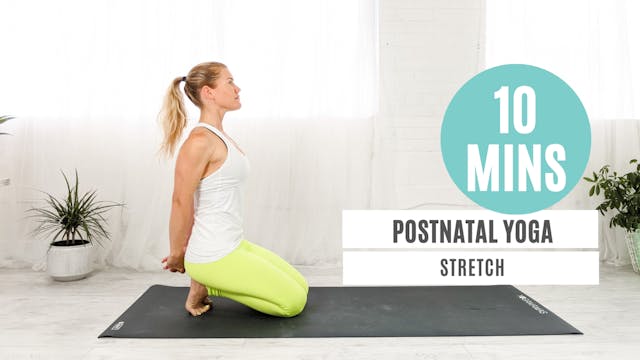 10 Minute Postnatal Yoga Stretch | Ja...