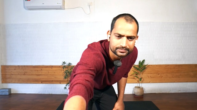 Hatha Vinyasa Class By Vikash