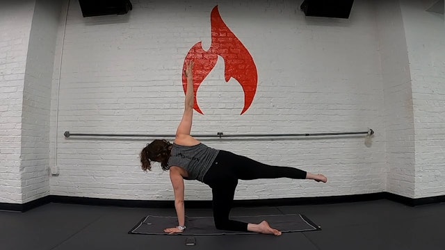 Nikki 20 Minute Low Body Flow, Halfmoon Series