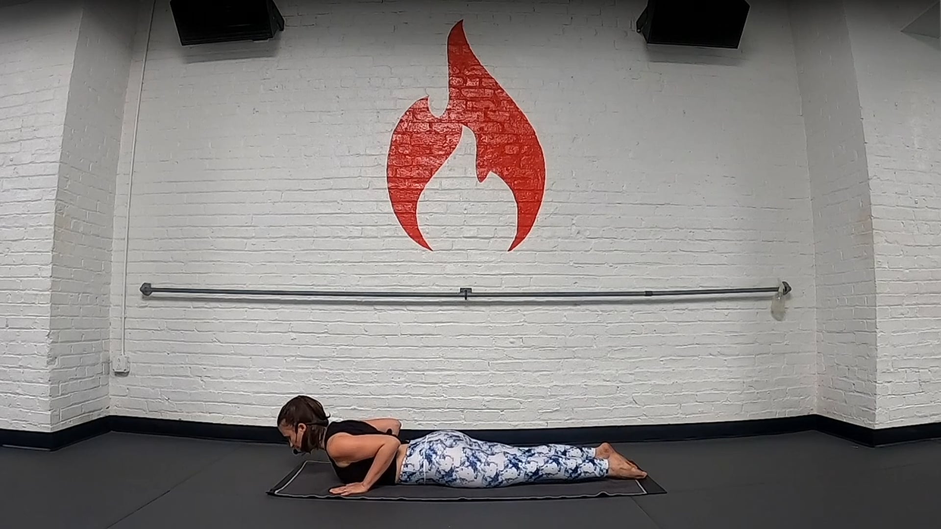 Julia 5 minute Vinyasa Breakdown