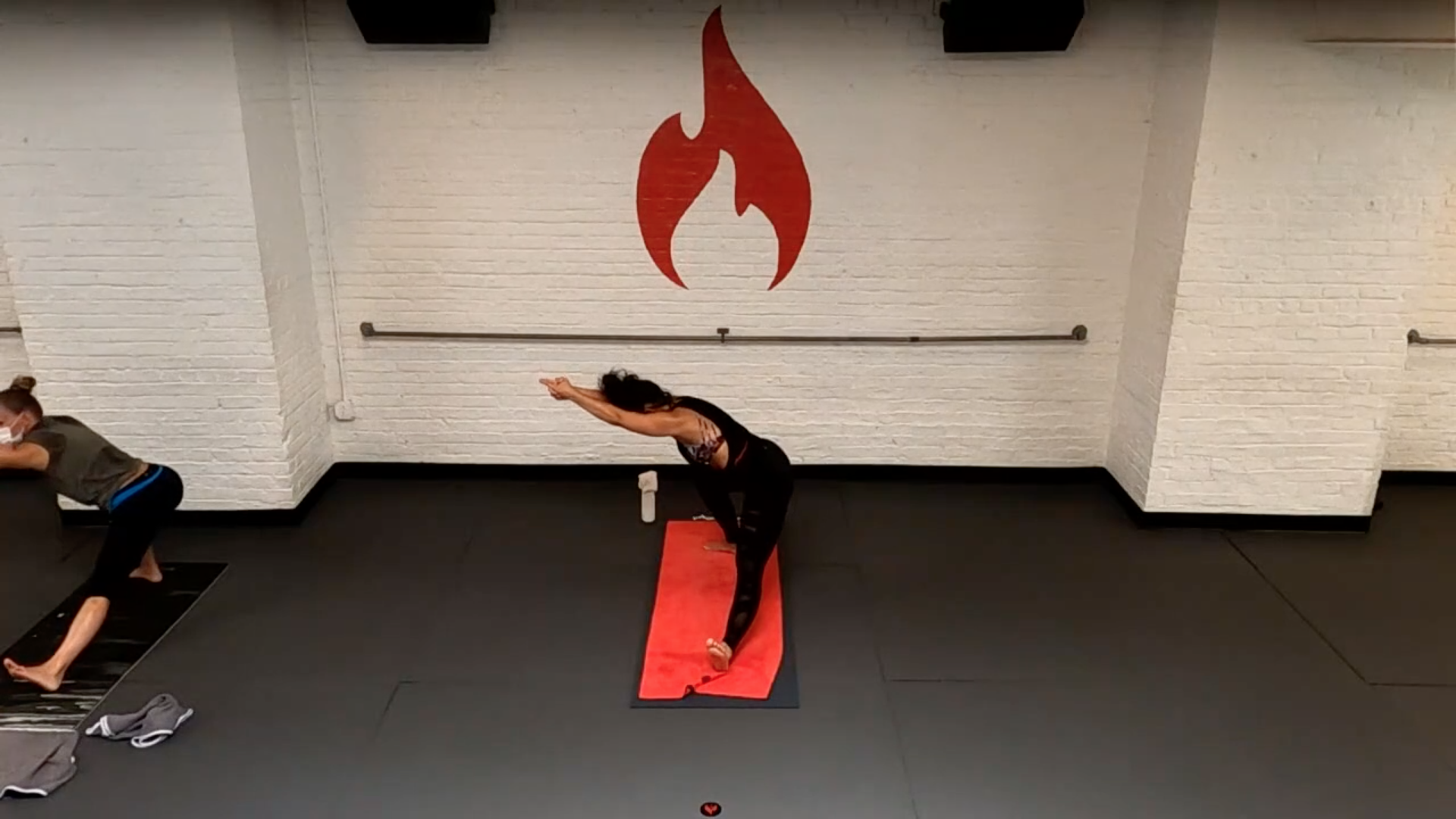 Jenny Fiery Plank Core Flow - Tues 4/13