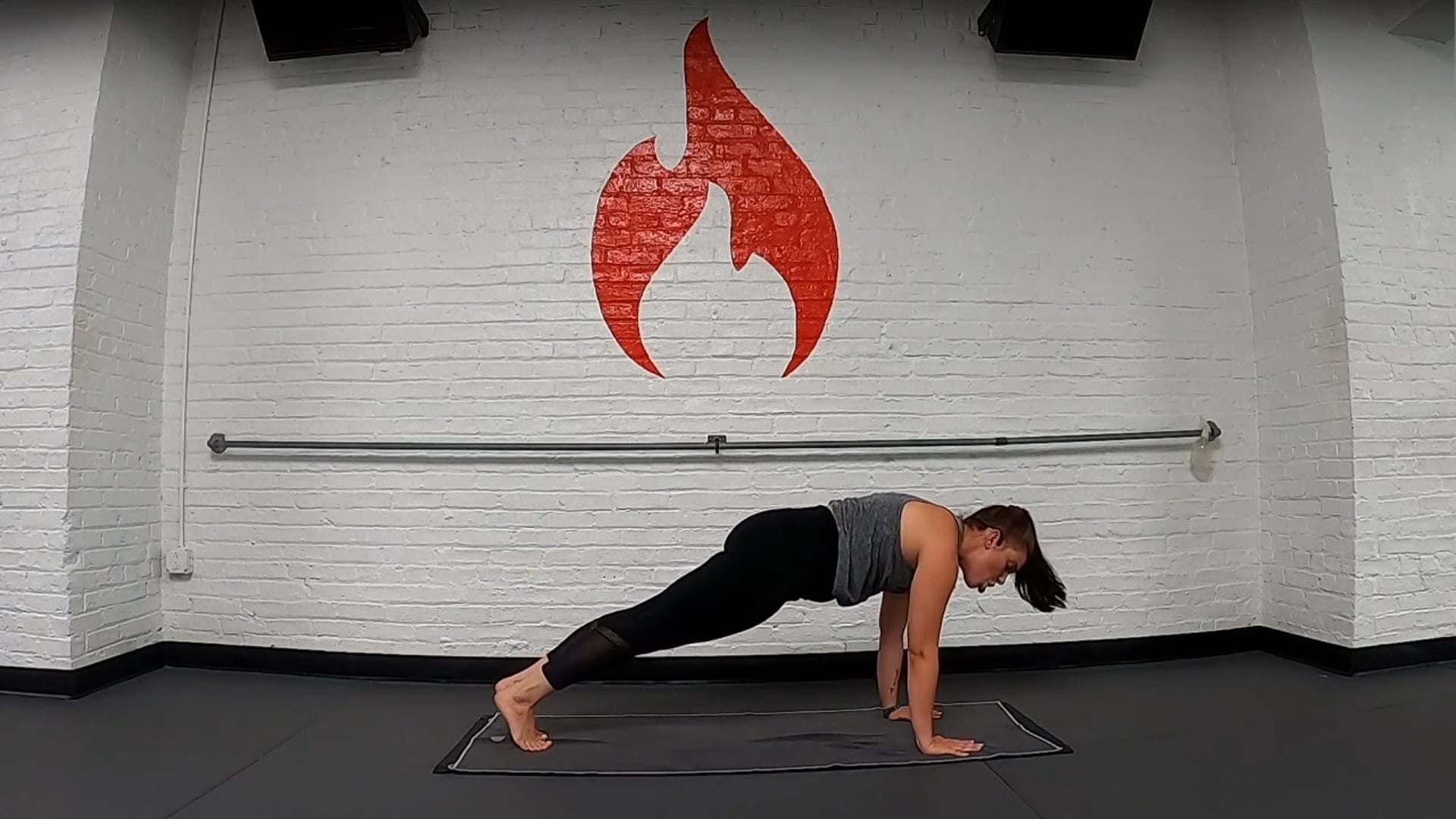 Kaitlyn 30 Minute Full Body Flow