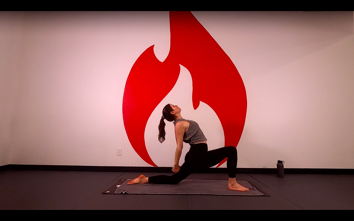 Lauren 60 Min I am Here Quad Stretch Flow