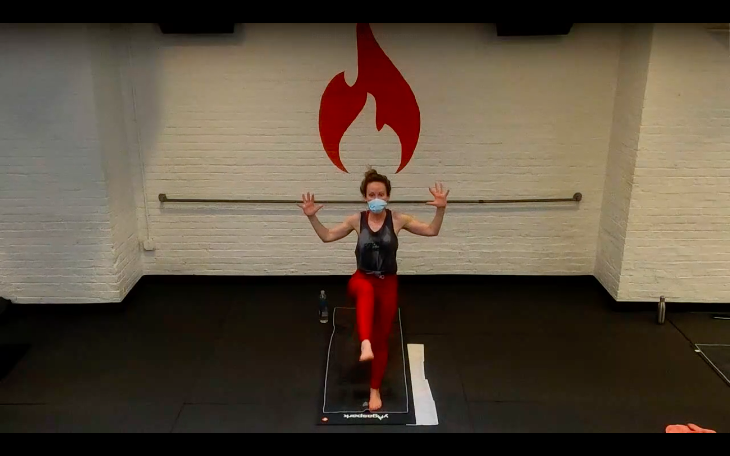 Lauren Music Driven Flow - Fri 12/25 