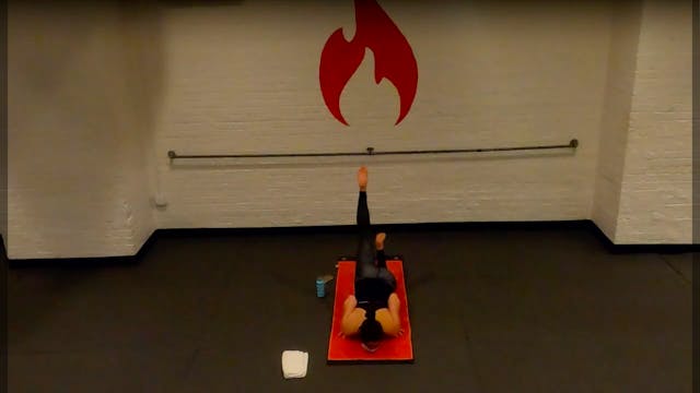 Ariel Chin Stand - Tues 12/8 