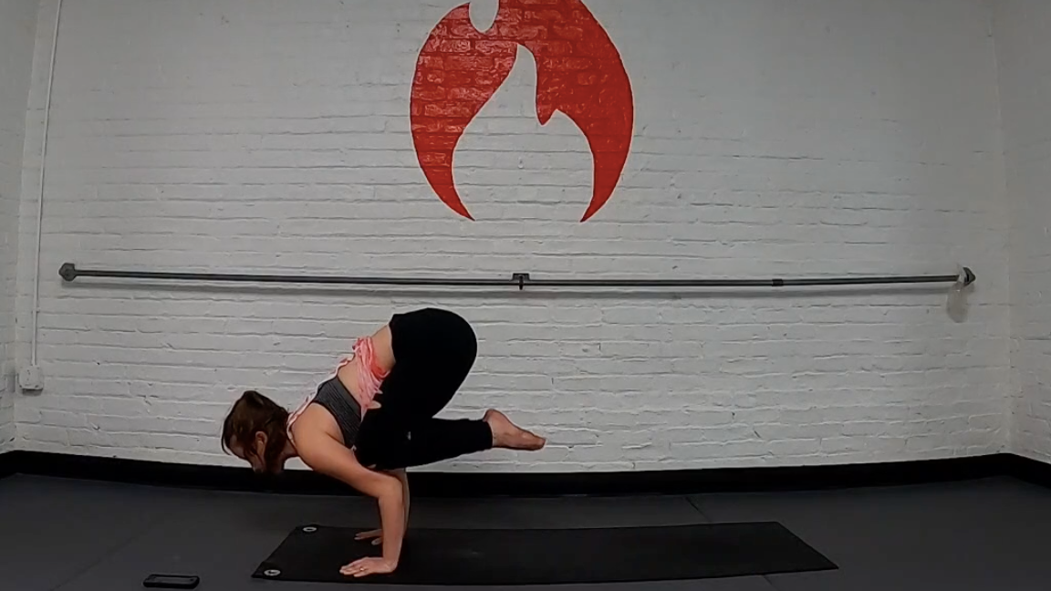 Julia 30 Minute Core Flow, Crow Series