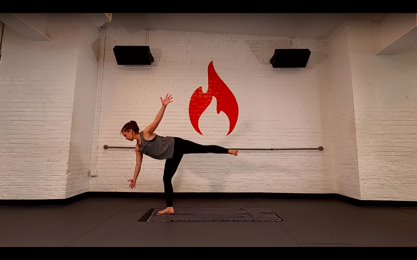 Nikki 45 Minute Hip Flow