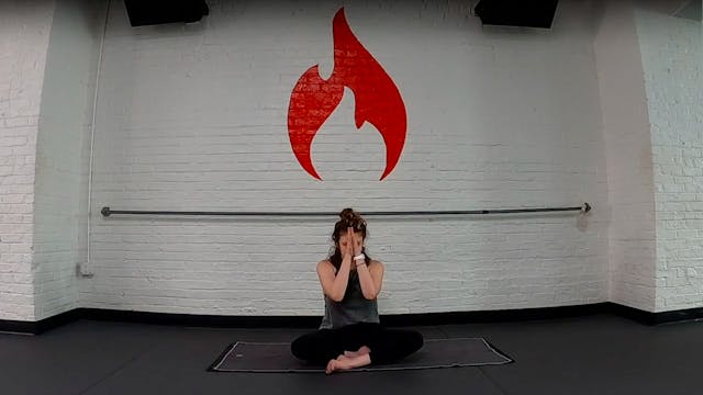 Nikki 5 Minute Meditation