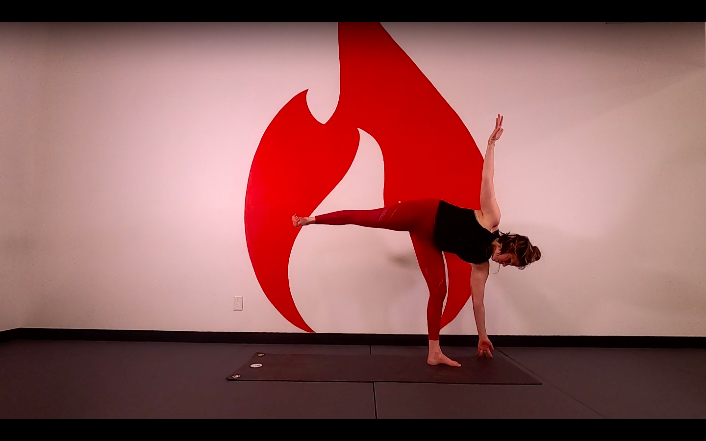 Lauren SparkSalutations 30 Minute