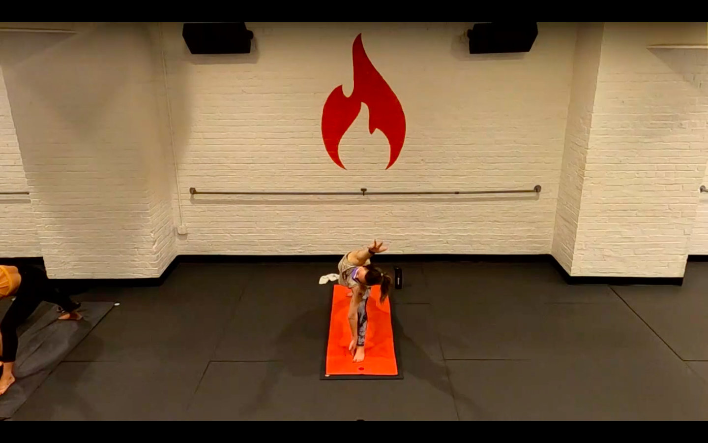 Hannah Twist Camel Self-Love Flow - Mon 1/18 