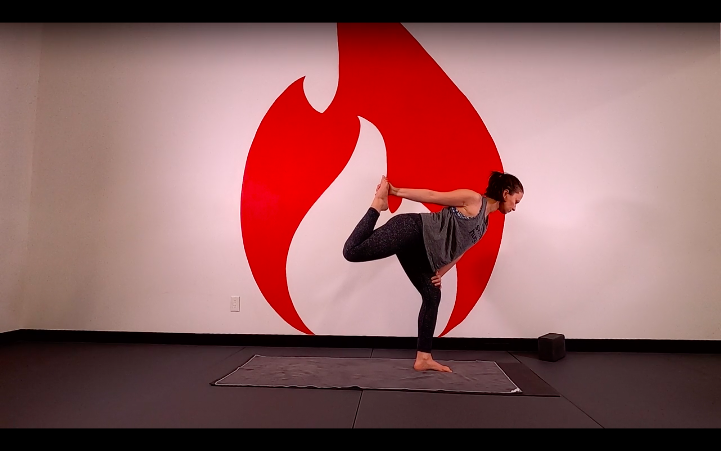 Nikki 30 Min Present Psoas Flow - Part 2