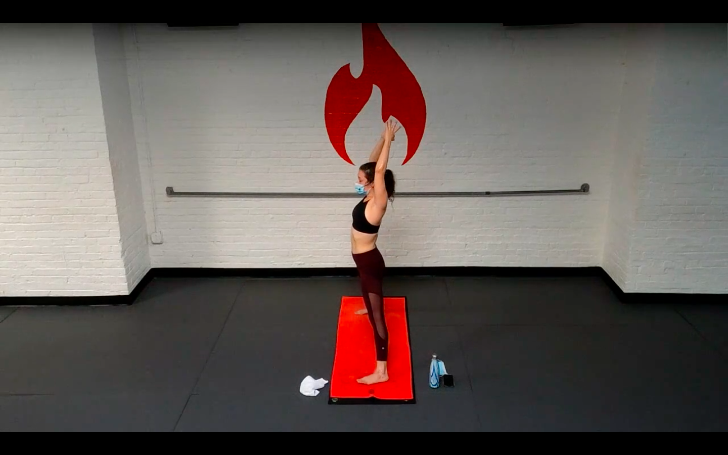 Arianna Focus Full Body Flow - Mon 11/16 