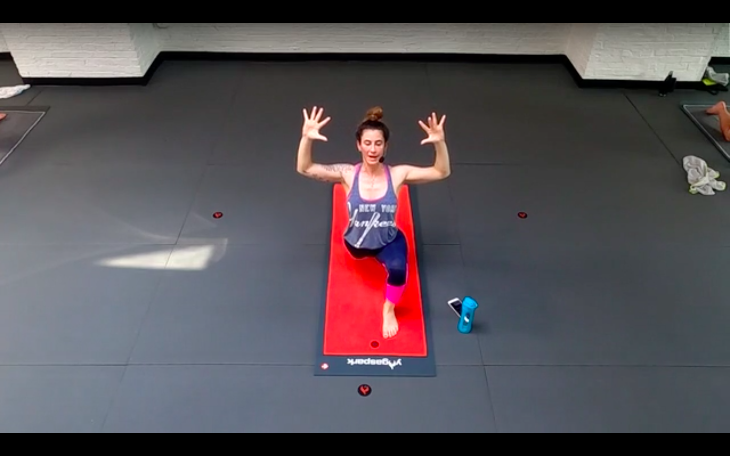 Ashley Neck, Shoulders, and Upper Back Lengthening Flow - Mon 6/14 