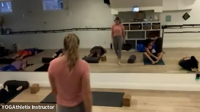 Yogasana w/ Tricia 07/18