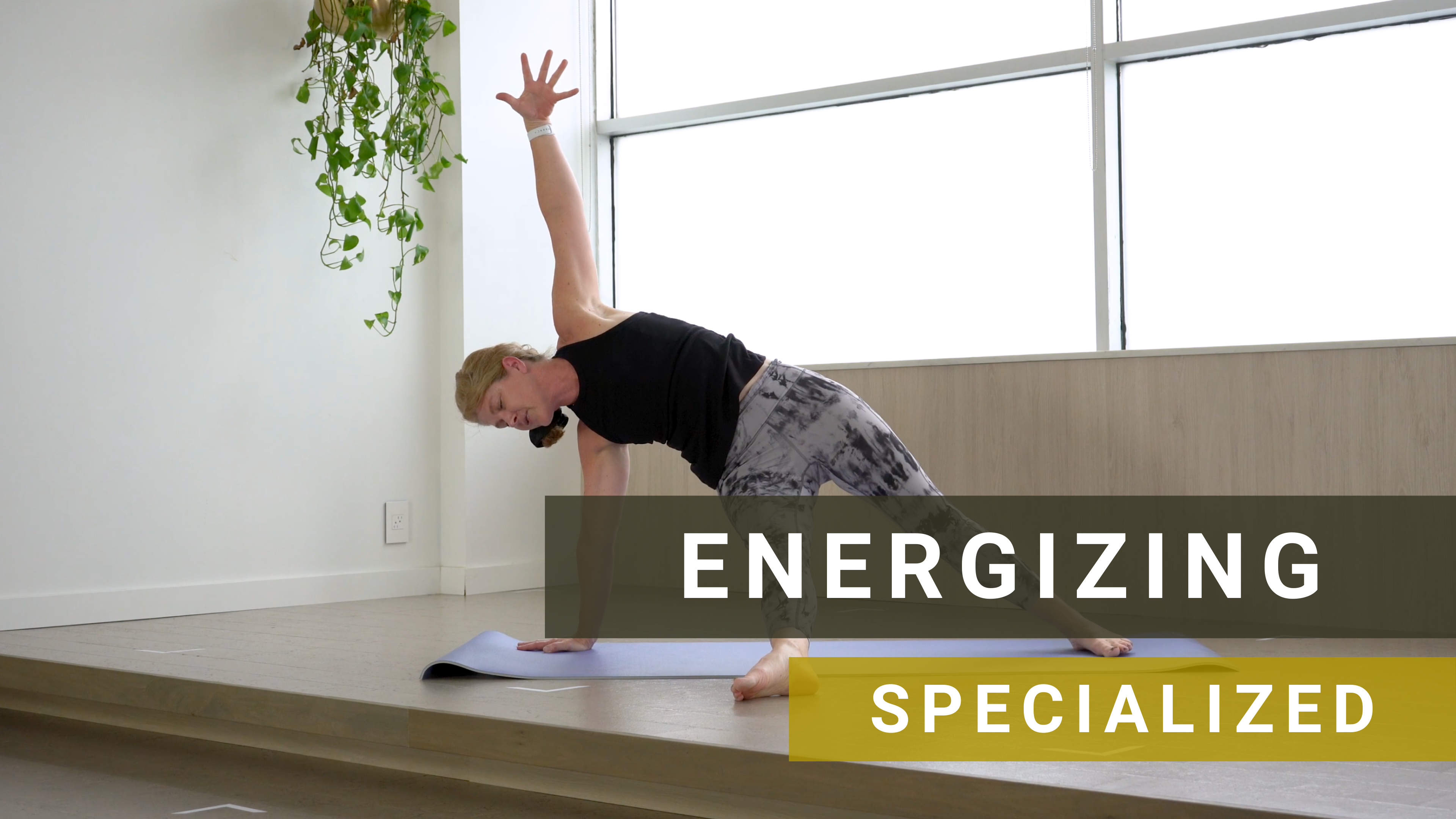 Quick HIIT Arms with Audrey