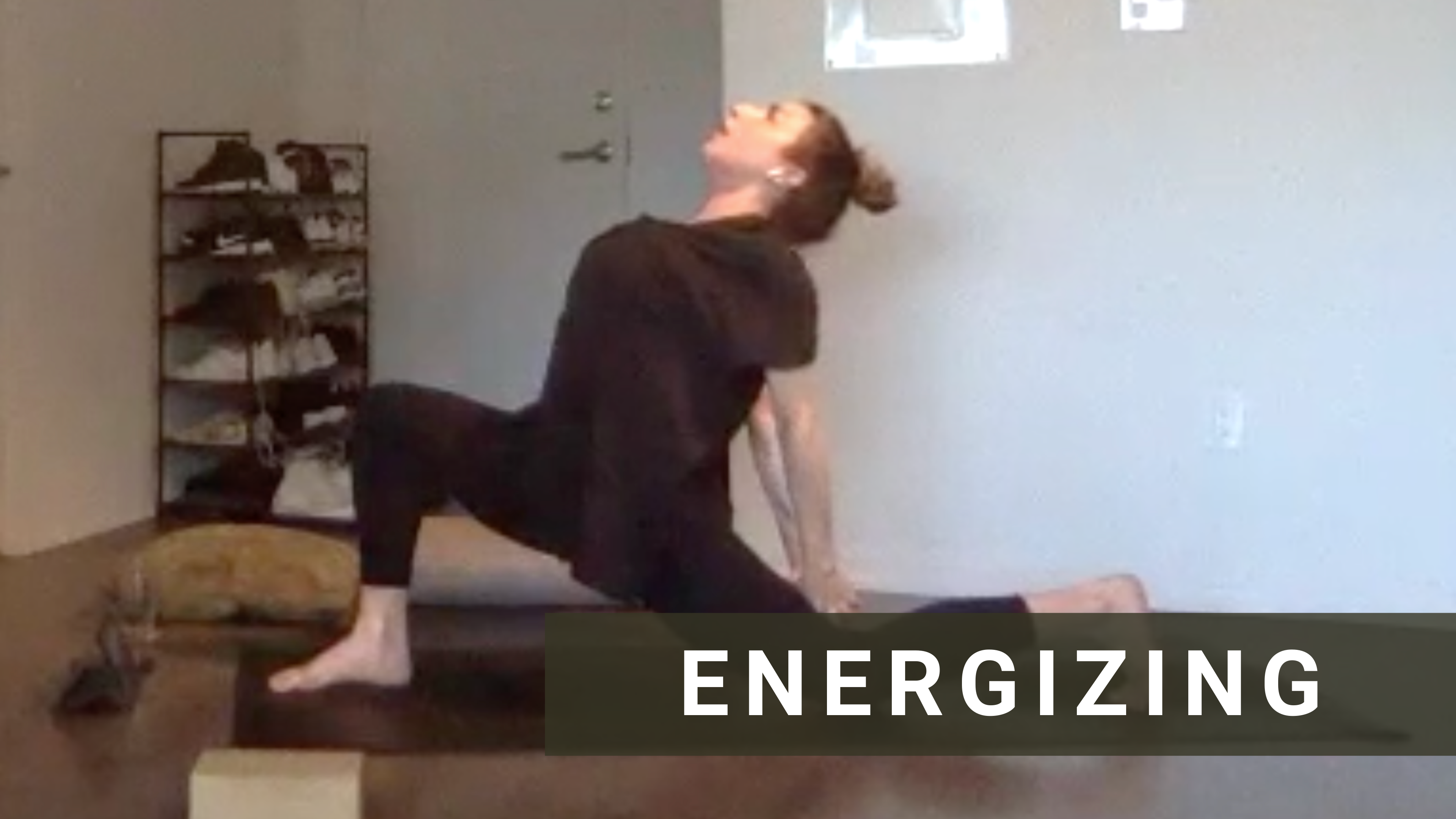 LIVE Detox Vinyasa Flow with Amanda