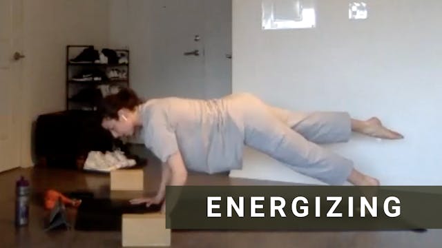 LIVE Form & Flexibility with Amanda