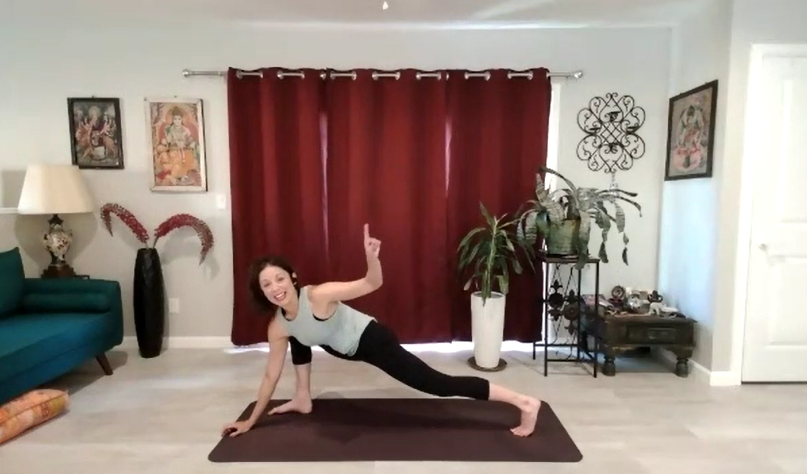 Don't pee on my leg and tell me it's raining! (EKA PADA KOUNDINYASANA II)