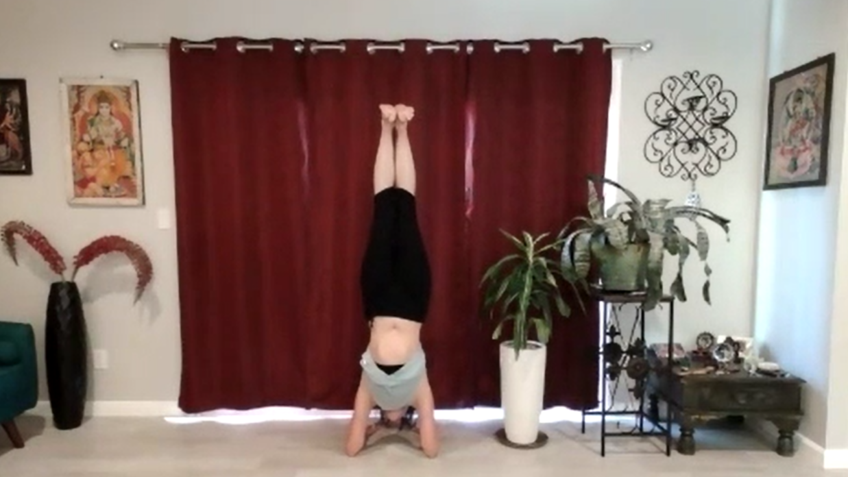 Yesterday is heavy. Put it down. (FOREARM BALANCE)