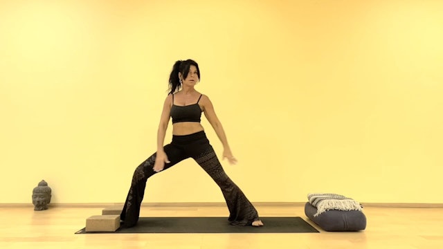 Sweat Yoga & Wall Stretch Level 2