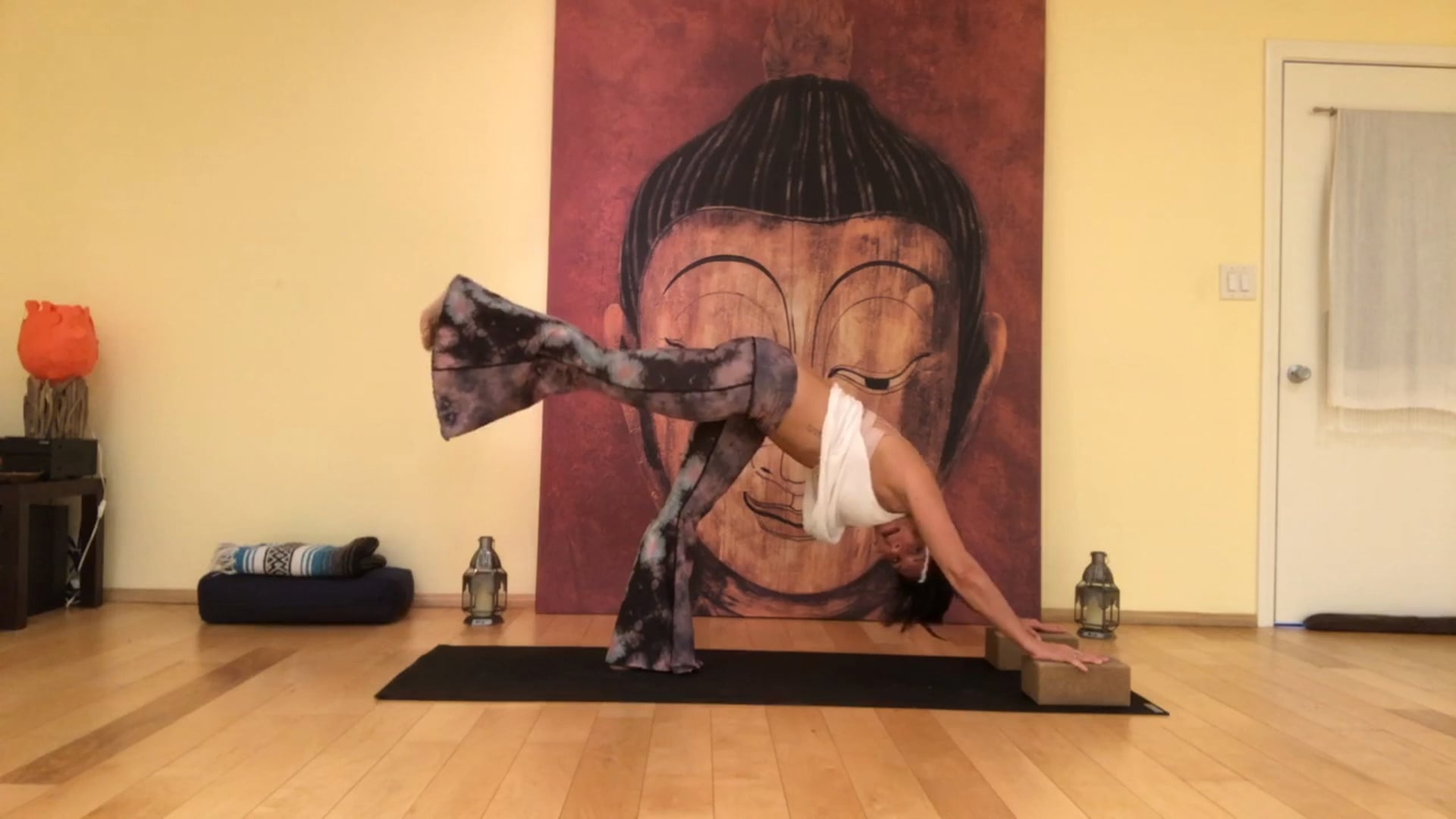 Vinyasa for ALL Level 2  