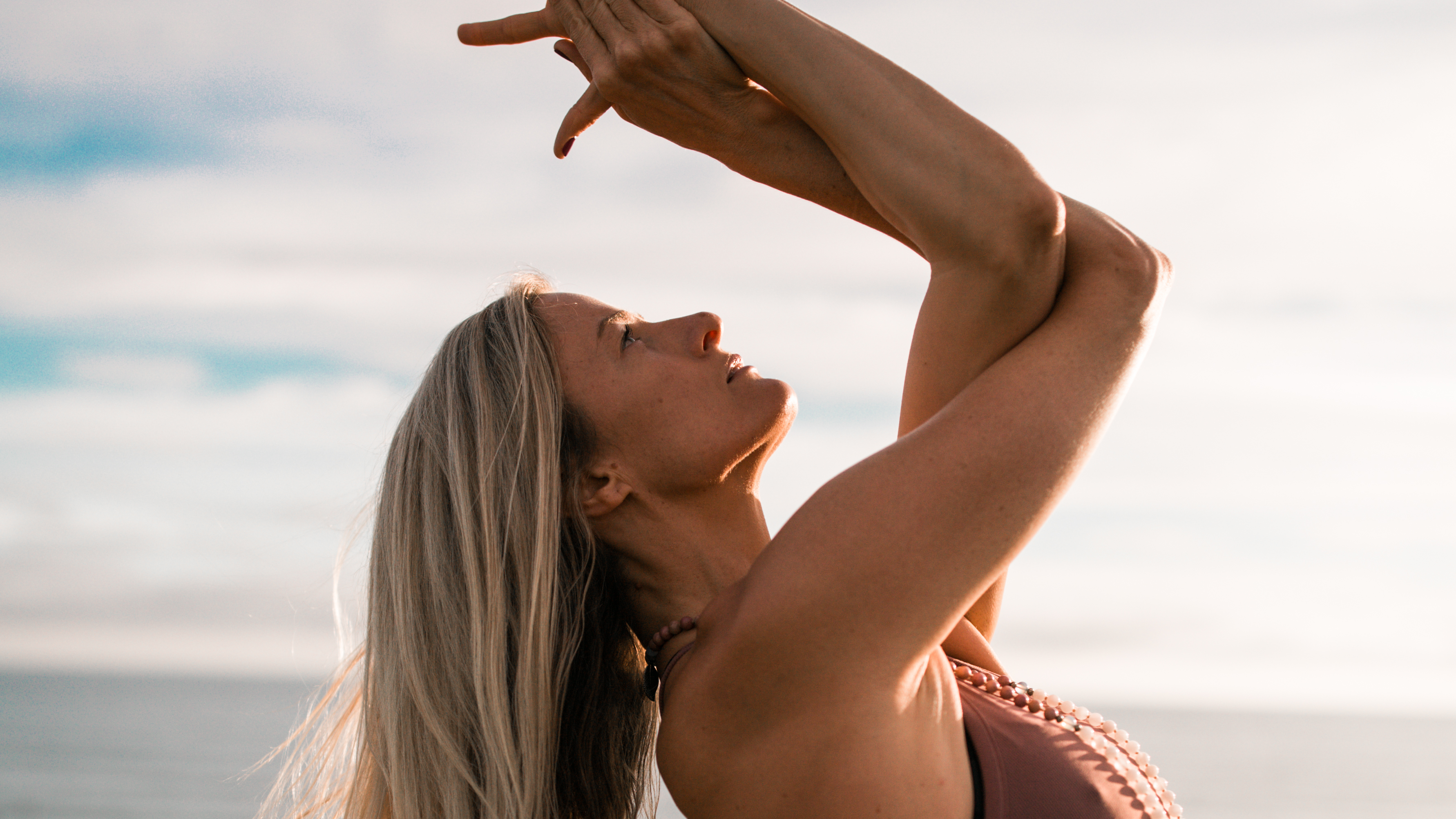 Forearm Balance: Shoulders and Hammies 
