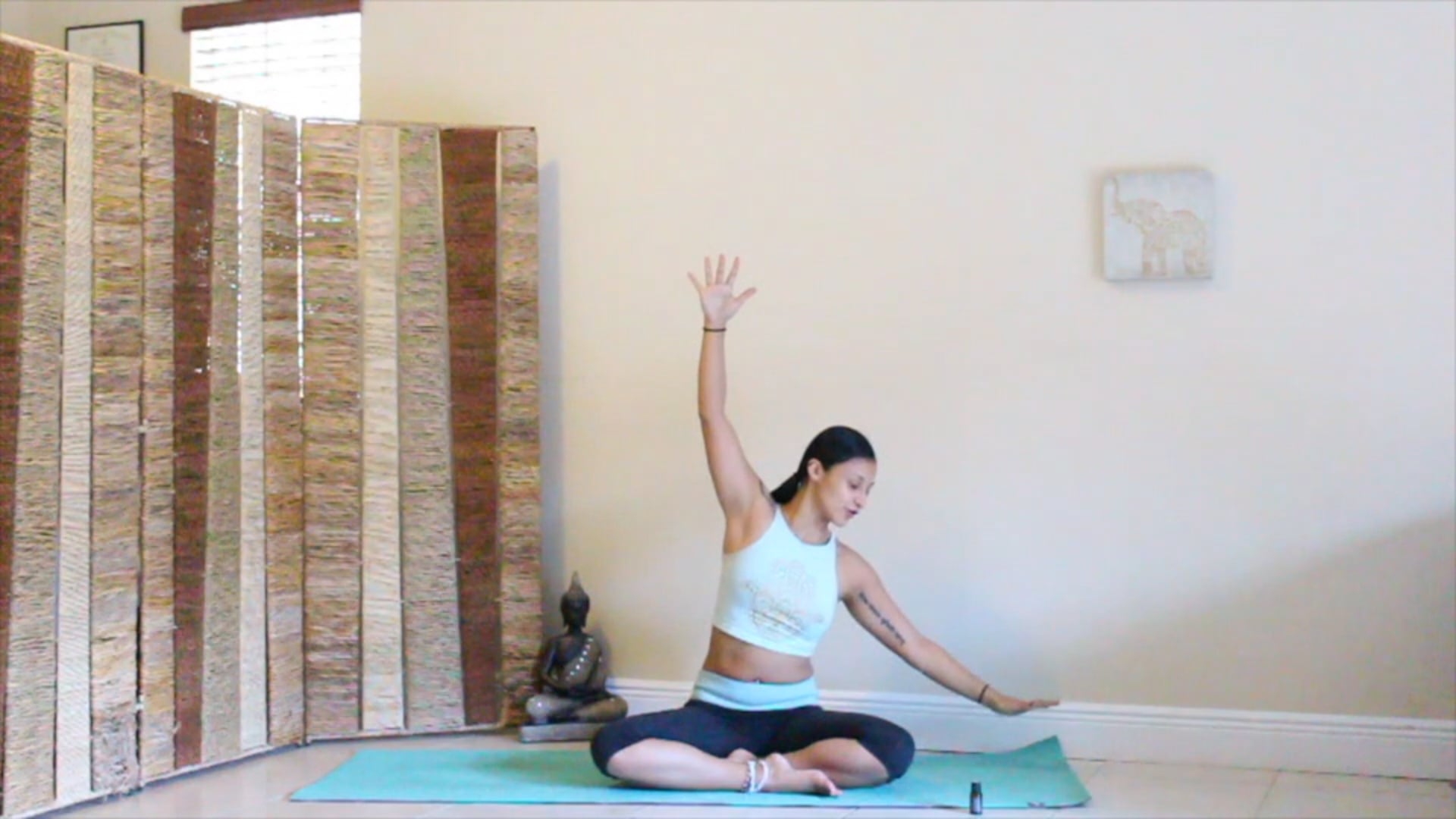 yogawithlaura Video