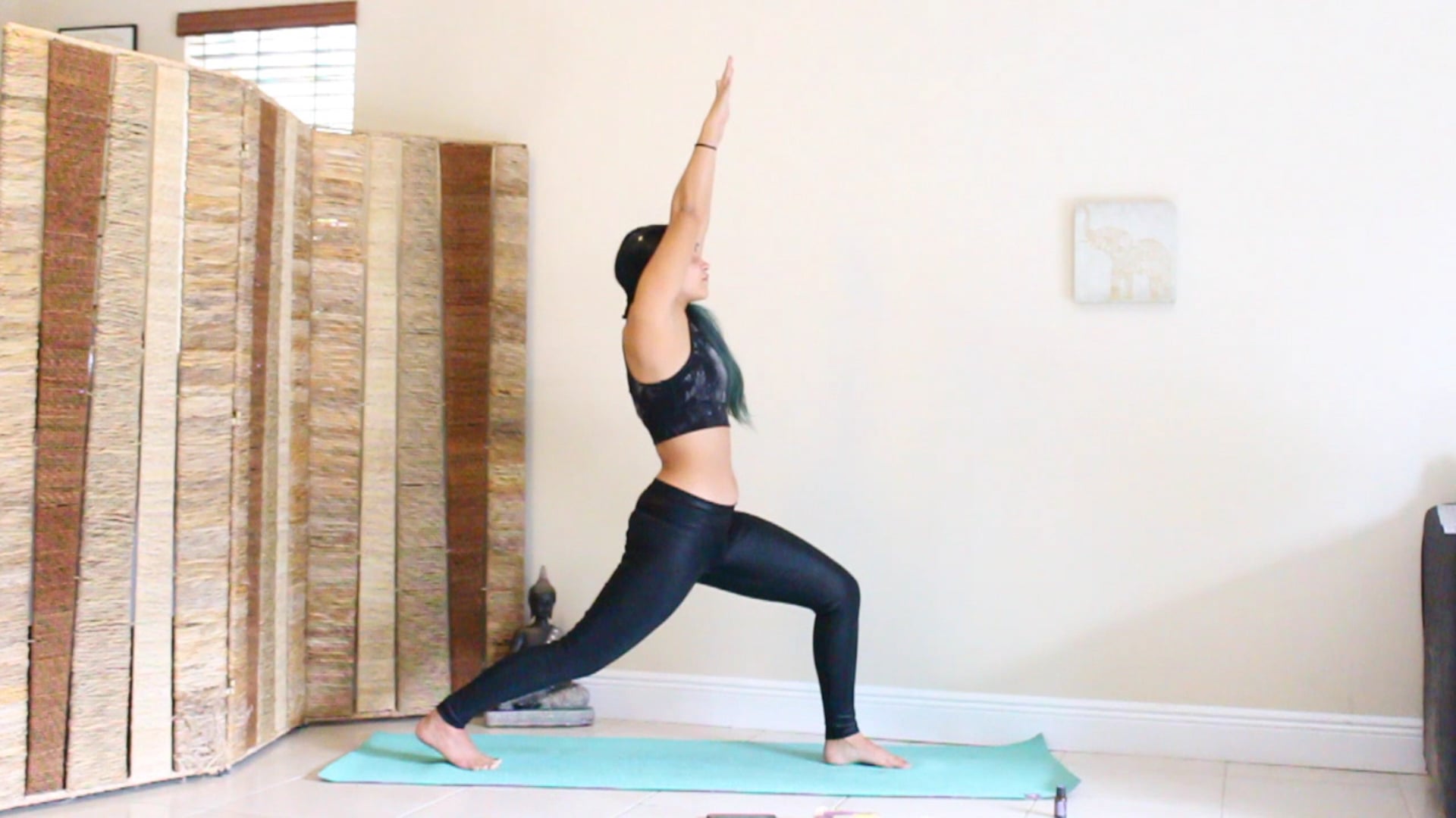Solar Asana P1: Strenght, flexibility and inversions