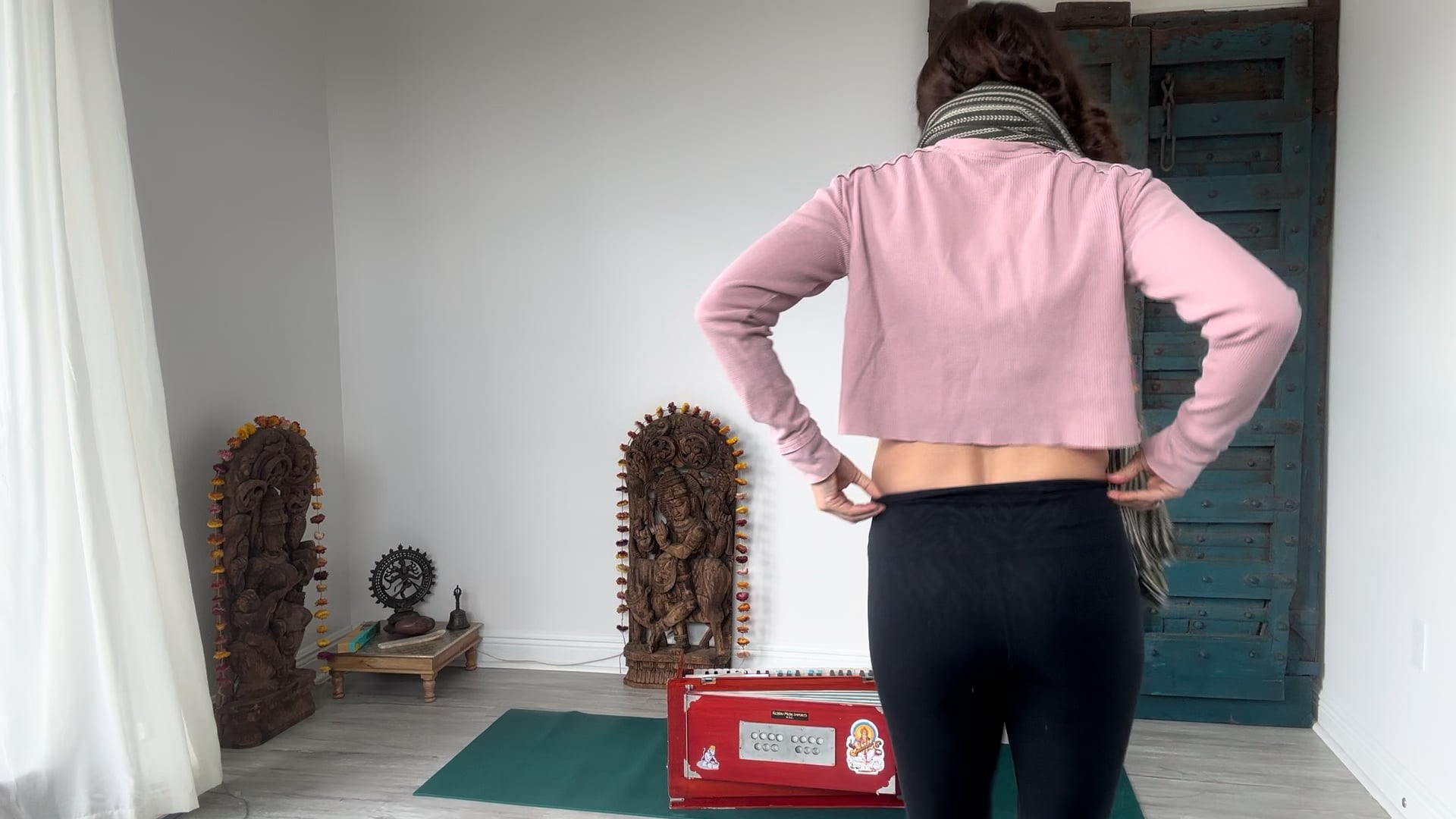 Chanting Gayatri Mantra