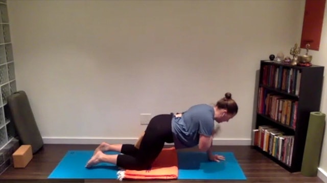 Postnatal Yoga Full Practice 50 min.