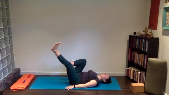 Postnatal Yoga Full Practice 49 min.