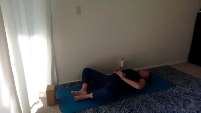 Postnatal Yoga for the Core: Part 1