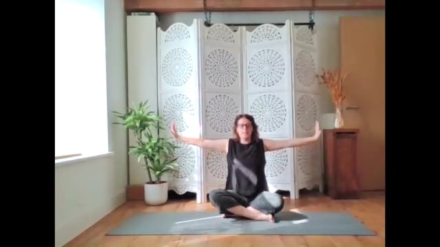 Yin Yoga - Gentle Flow & Breath