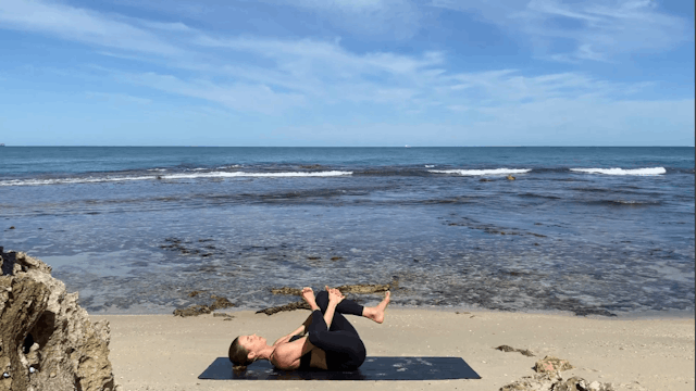 18 min hip + lower back release