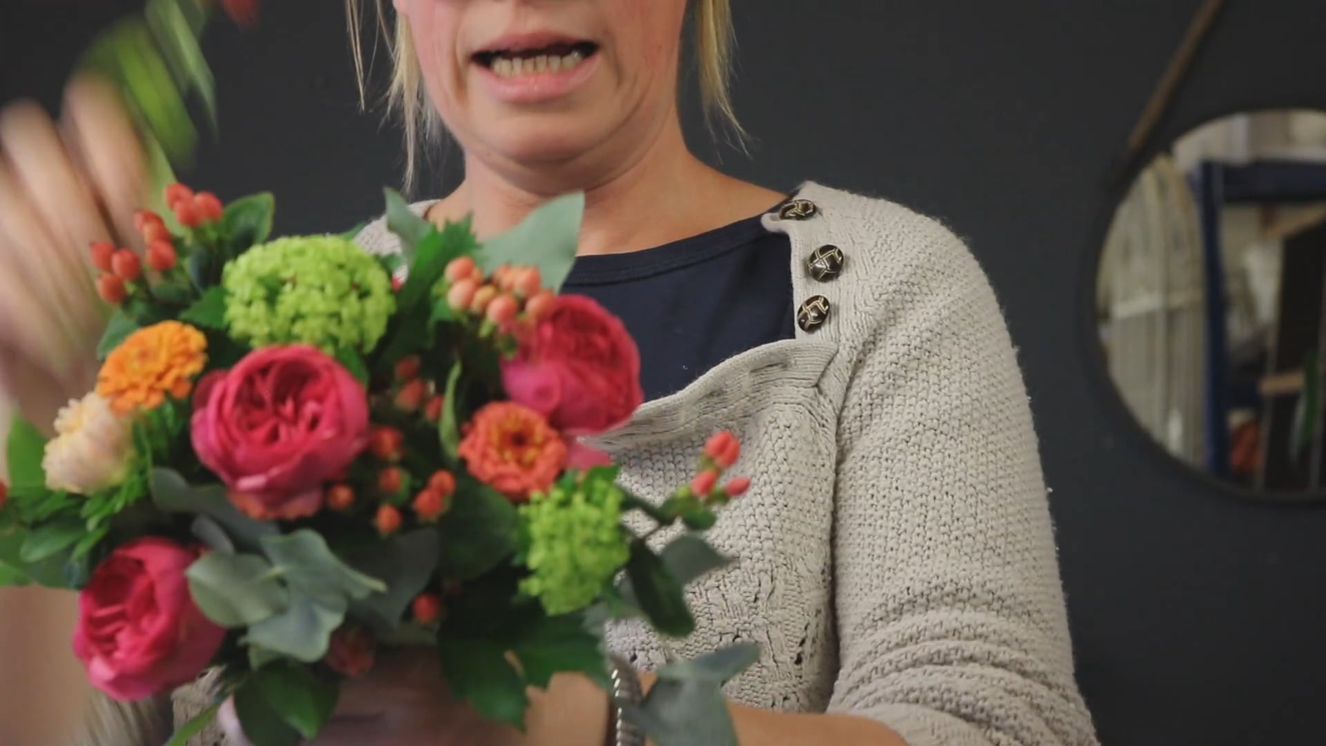 how to make a bridesmaids bouquet 